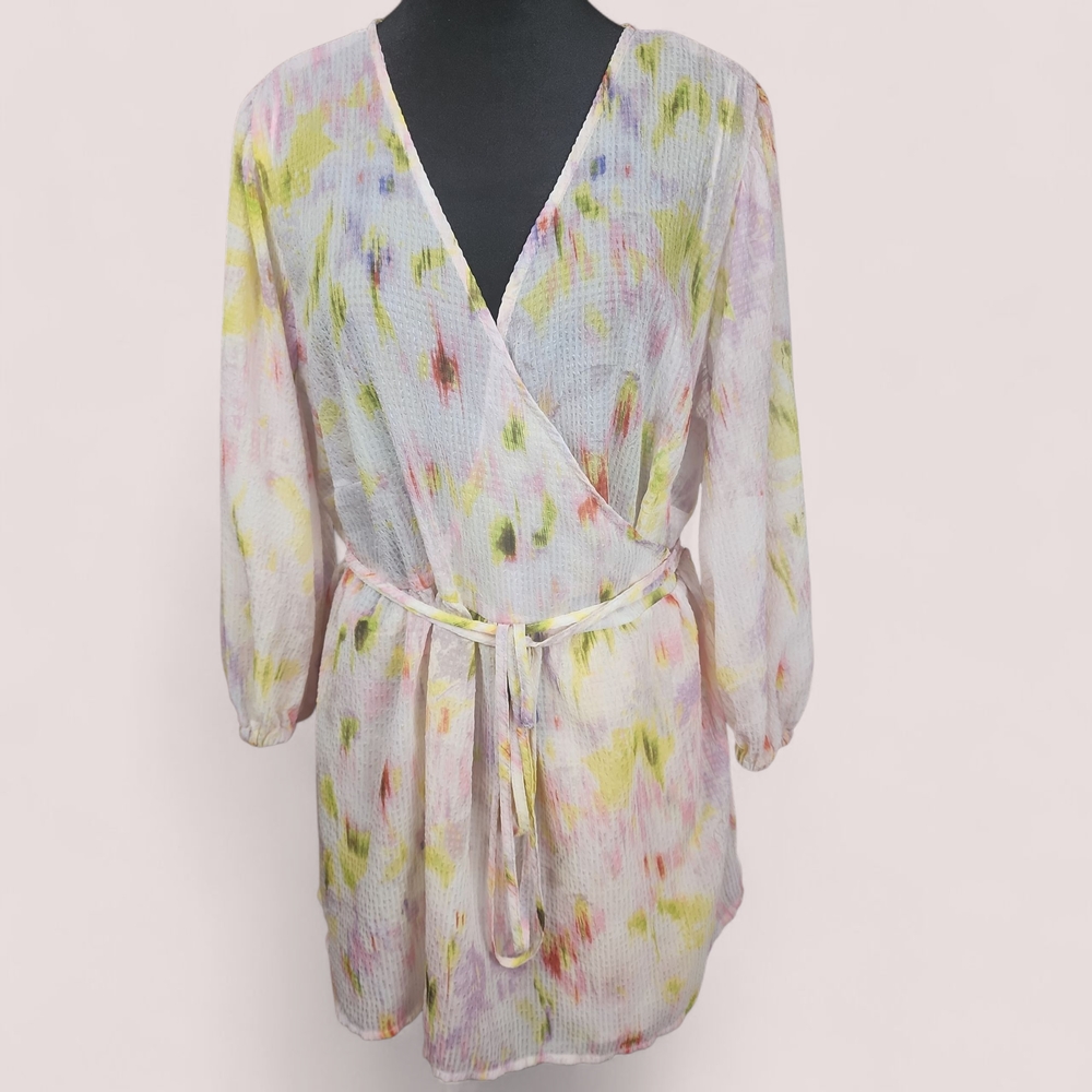 FUTURE COLLECTIVE | Feminine Floral Women's Gauze Wrap Top Swim Coverup‎ | 1X